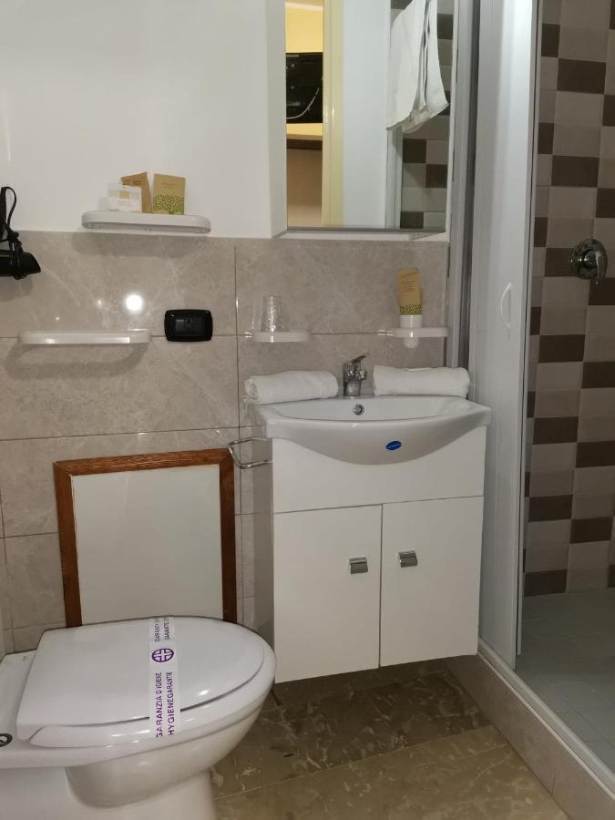 Fratelli Clemente Spa And Hotel カステルヴェトラーノ エクステリア 写真