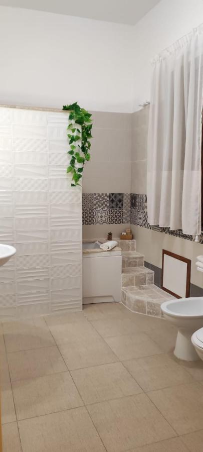 Fratelli Clemente Spa And Hotel カステルヴェトラーノ エクステリア 写真