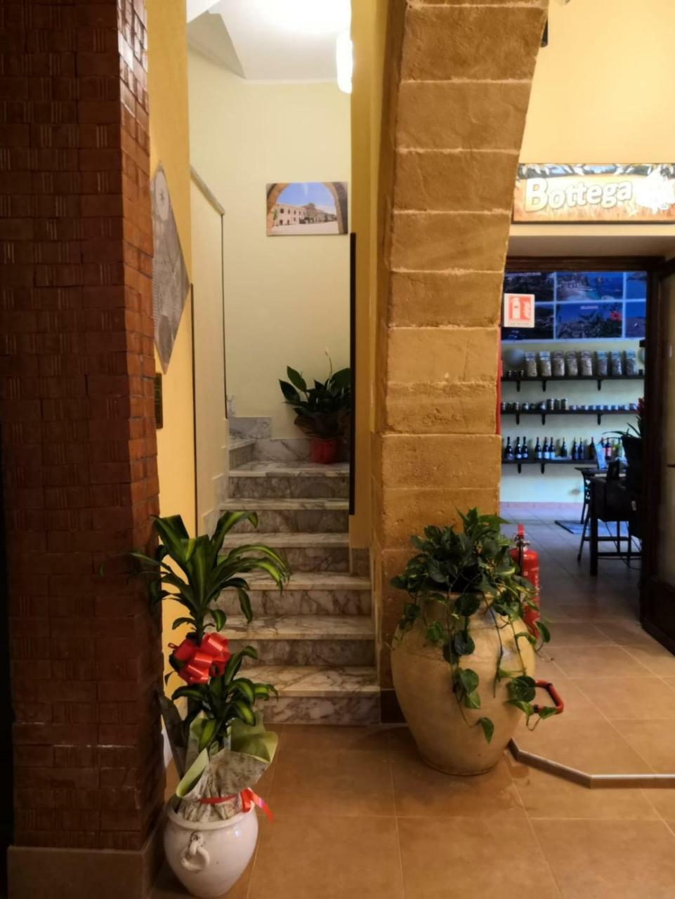 Fratelli Clemente Spa And Hotel カステルヴェトラーノ エクステリア 写真